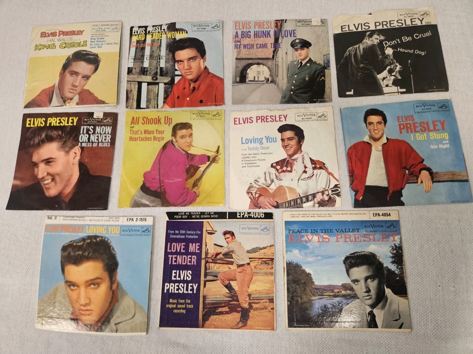 45 RPM RECORD PICTURE SLEEVE ELVIS PRESLEY LOT Of 11 Vinyl 7 Inch Shook Up READ